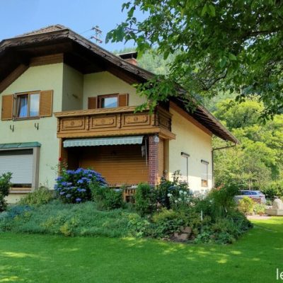 Südansicht und Garten