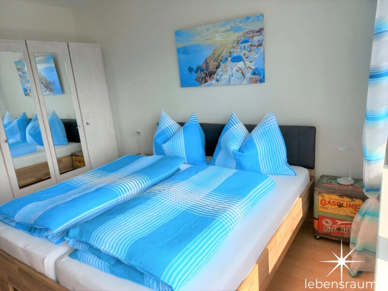Schlafzimmer.