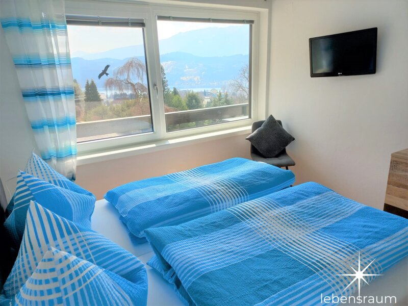 Schlafzimmer.