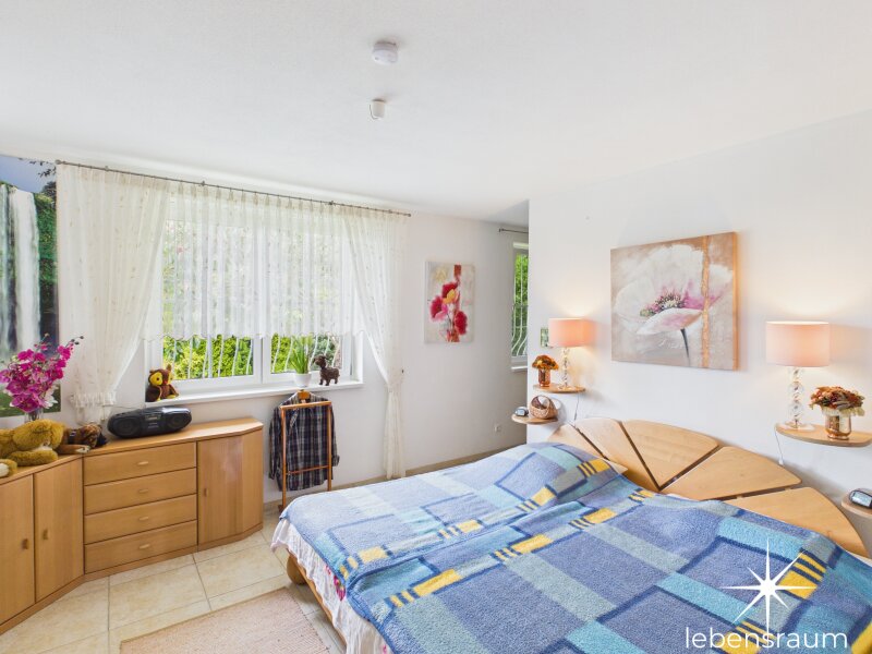 Schlafzimmer.